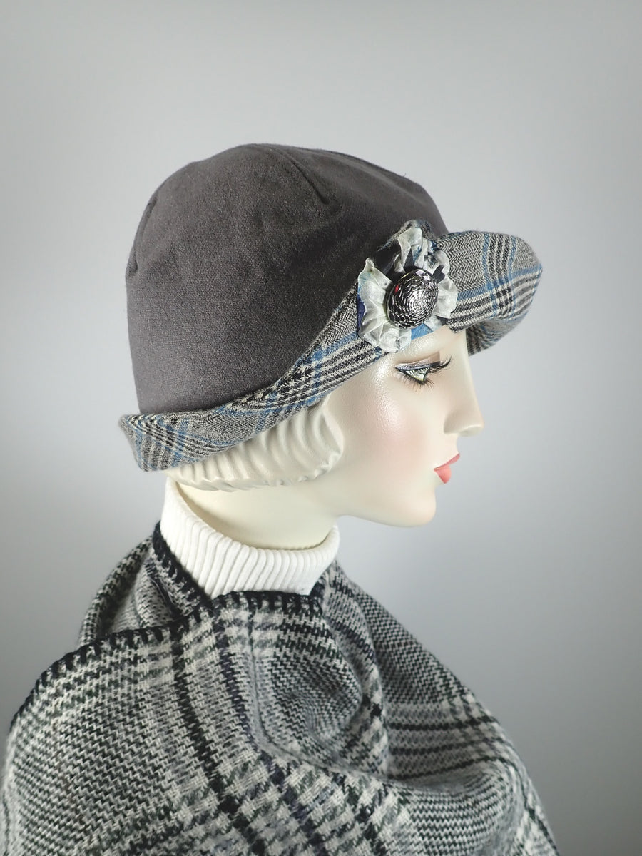 1857 Winter Wool Felt Cloche Bucket Hat 1920s Vintage Gatsby Hat Elegant Gray Wool Felt Cloche Hat: Vintage 1920s Flapper Style - Etsy main image 2