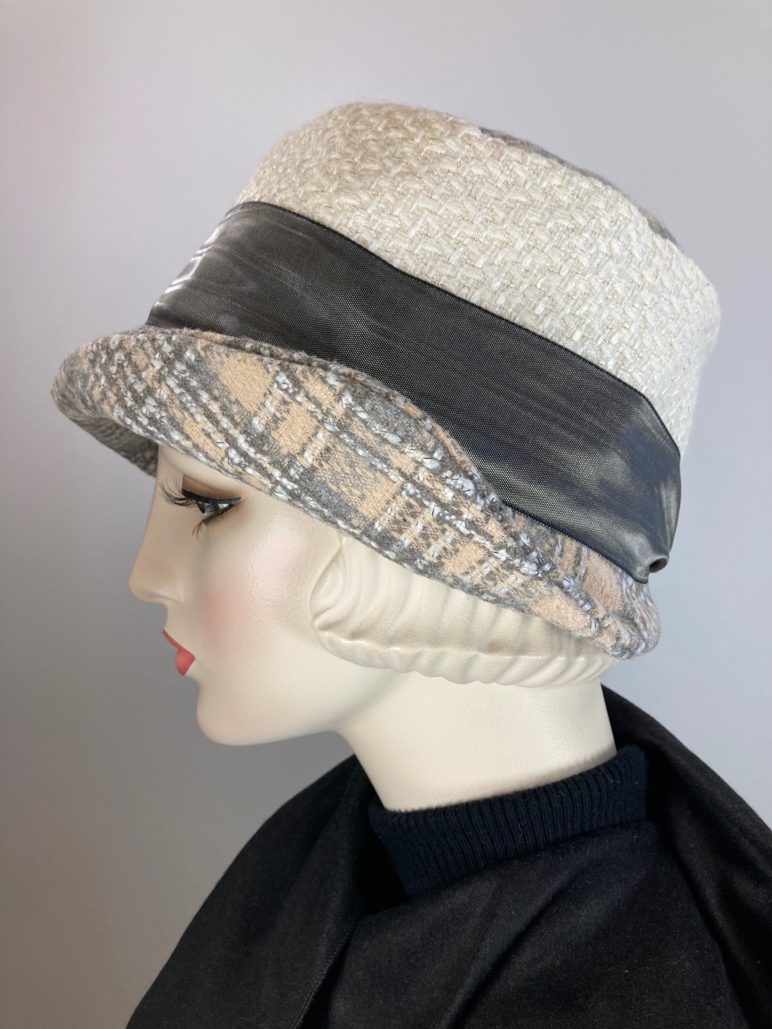 Gray, beige, ivory cloche hat. Flapper womens bucket hat. Small brim Great Gatsby hat winter. Downton Abbey mixed fabric Hat.