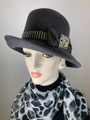 Women's Menswear Warm Wool Felt Hat in Gray for Winter, Ladies Winter Hat, What a Great Hat. Unusual womens winter hat.