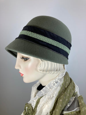 Reserved for Brenda. Womens gray green cloche felt hat. 1920s style Hat. Downton Abbey hat. Feminine Soft Flapper Hat. Retro hat women. Classic Gatsby style hat