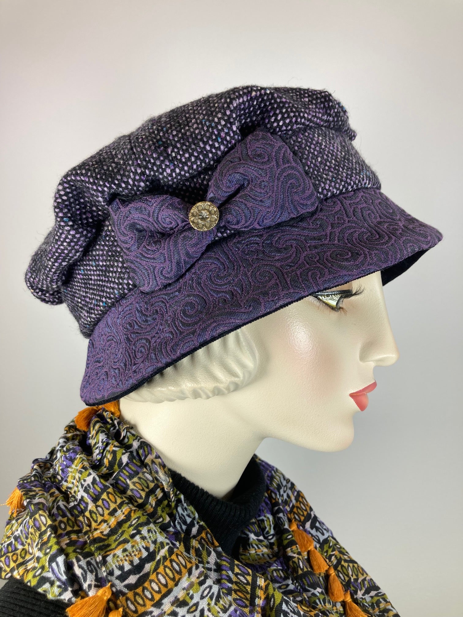 Downton Abbey Hat. Shabby chic Purple black Cloche Hat. Stylish fabric Winter bucket hat. Womens Travel Hat. Great Gatsby Hat.