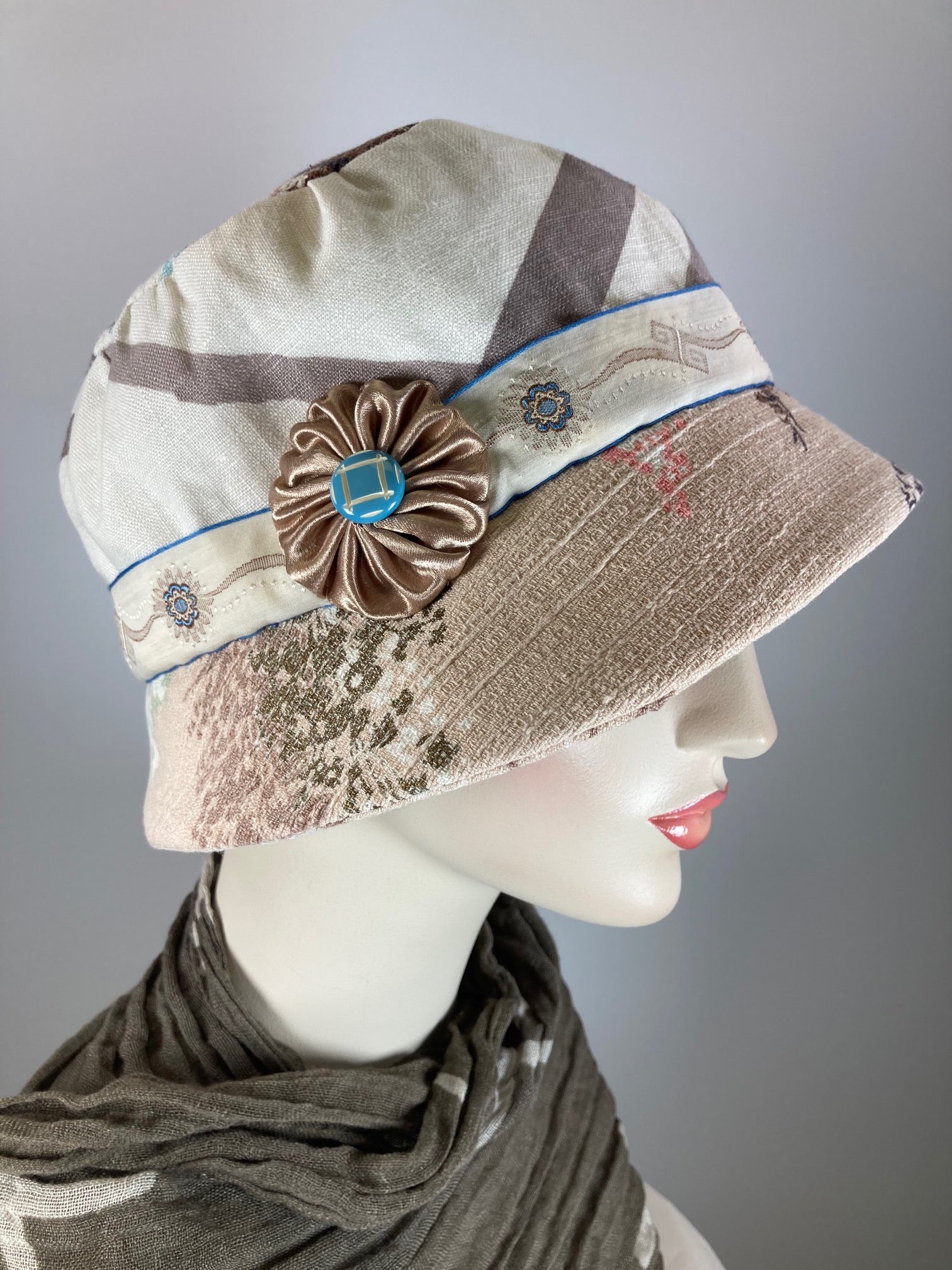 Neutral Floral vintage bark cloth, Summer Cloche Hat, Small Brim Summer Hat for Women, Ladies Cool Summer Travel Hat, Shabby chic floral hat