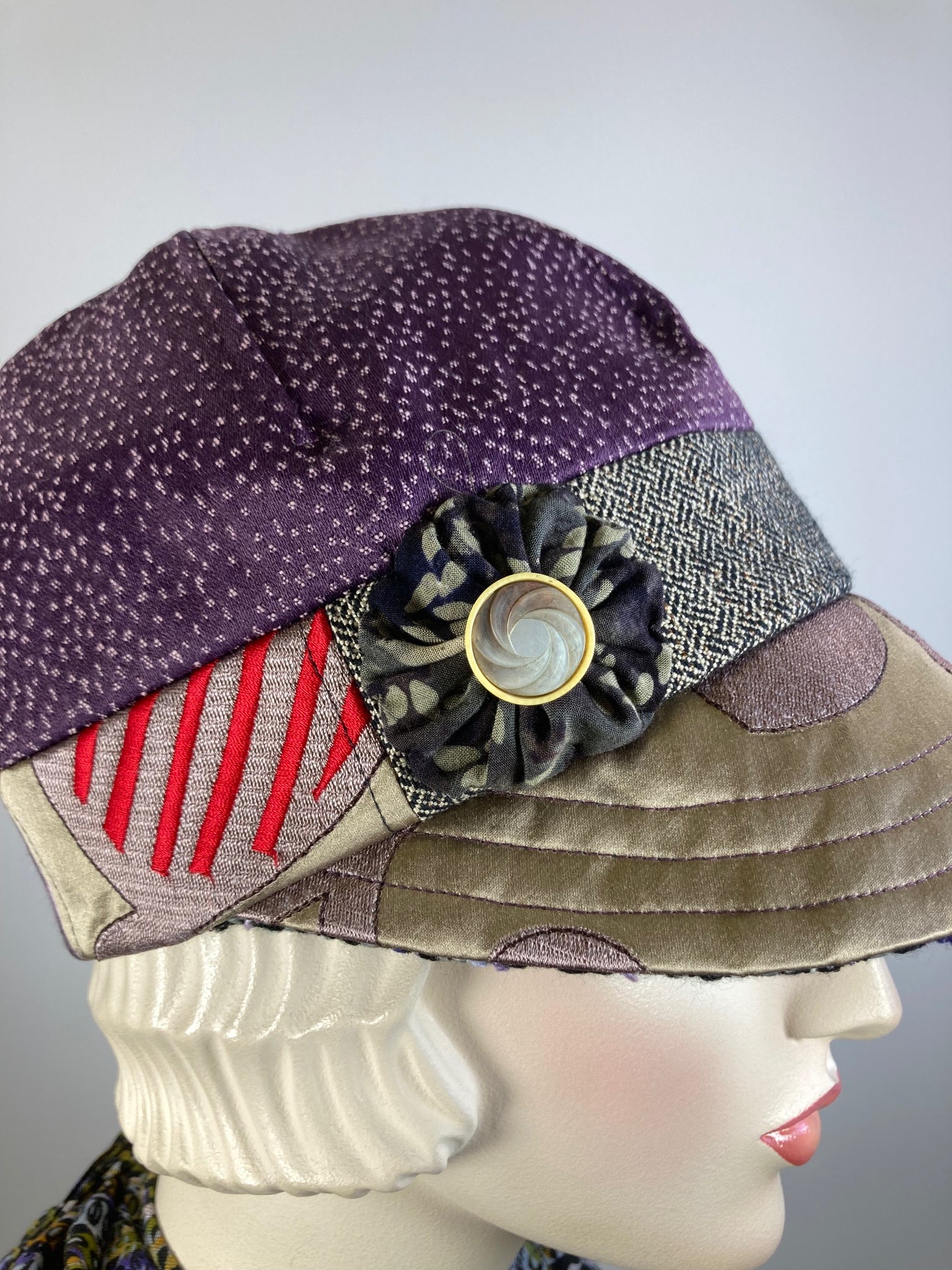 Women's winter hat baseball style. Newsboy hat purple beige red black. Casual hat ladies. Warm comfy hat. Stylish ladies soft fabric hat.