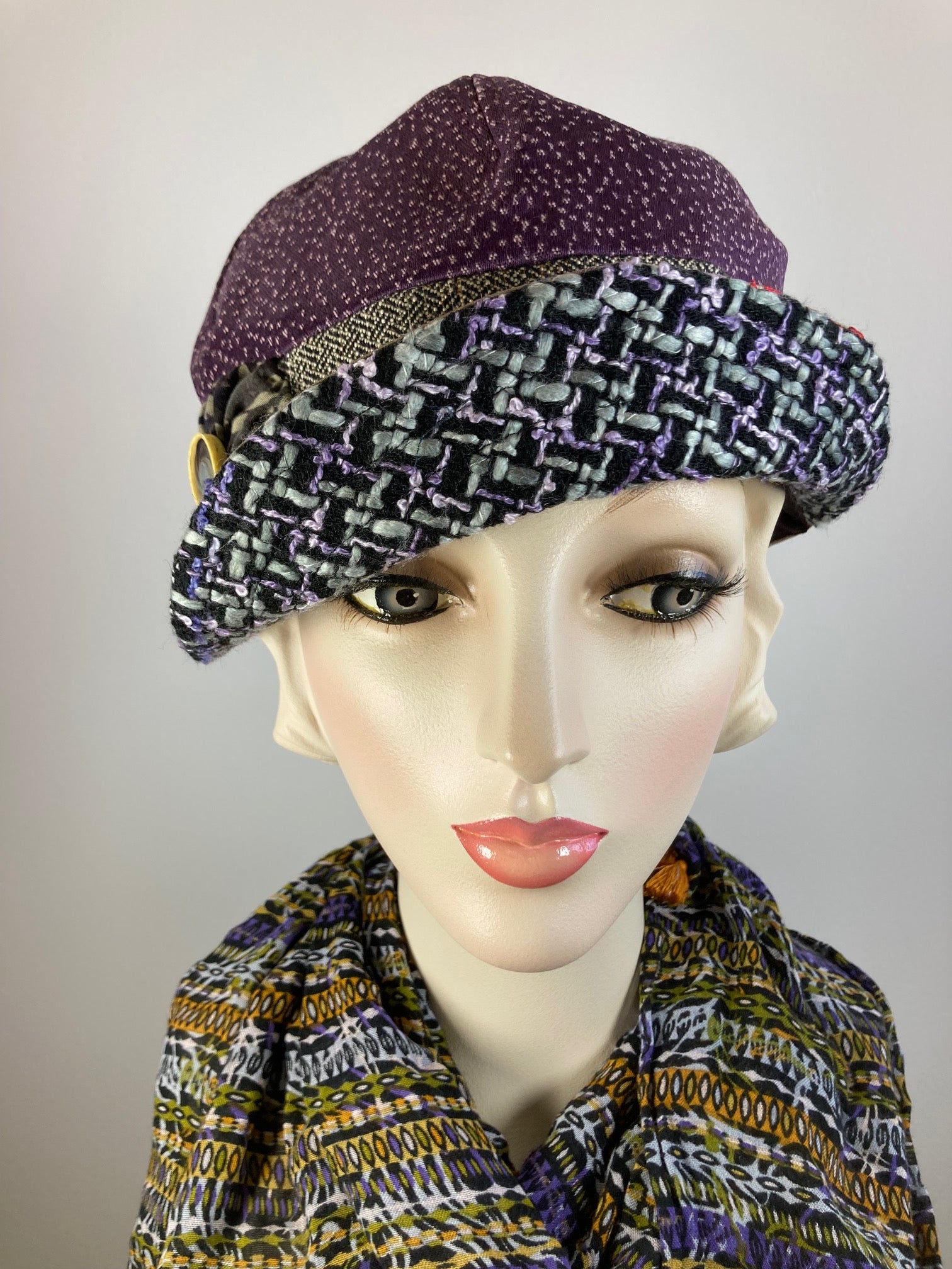 Women's winter hat baseball style. Newsboy hat purple beige red black. Casual hat ladies. Warm comfy hat. Stylish ladies soft fabric hat.