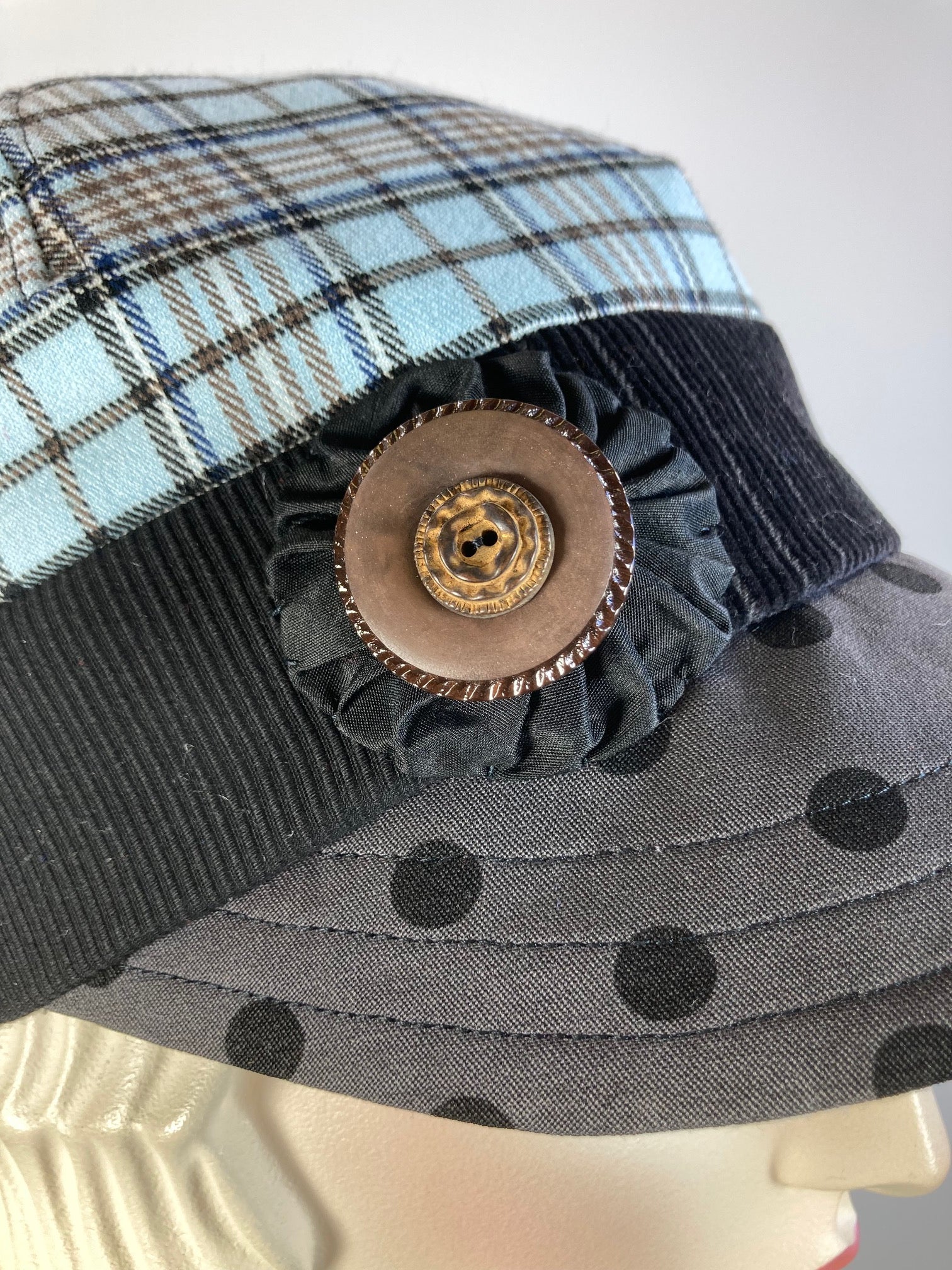 Women's plaid winter hat baseball style. Newsboy blue black brown. Casual hat ladies. Comfy packable travel hat. Stylish Ladies soft hat.