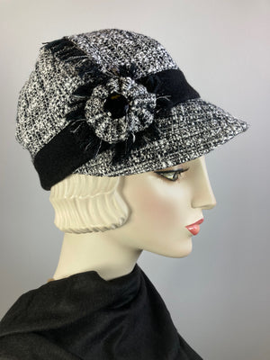 Women's Newsboy hat. Ladies baseball cap. black and white boucle fabric hat. Ladies newsboy baseball hat. Unique winter ladies visor hat.