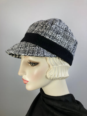 Women's Newsboy hat. Ladies baseball cap. black and white boucle fabric hat. Ladies newsboy baseball hat. Unique winter ladies visor hat.