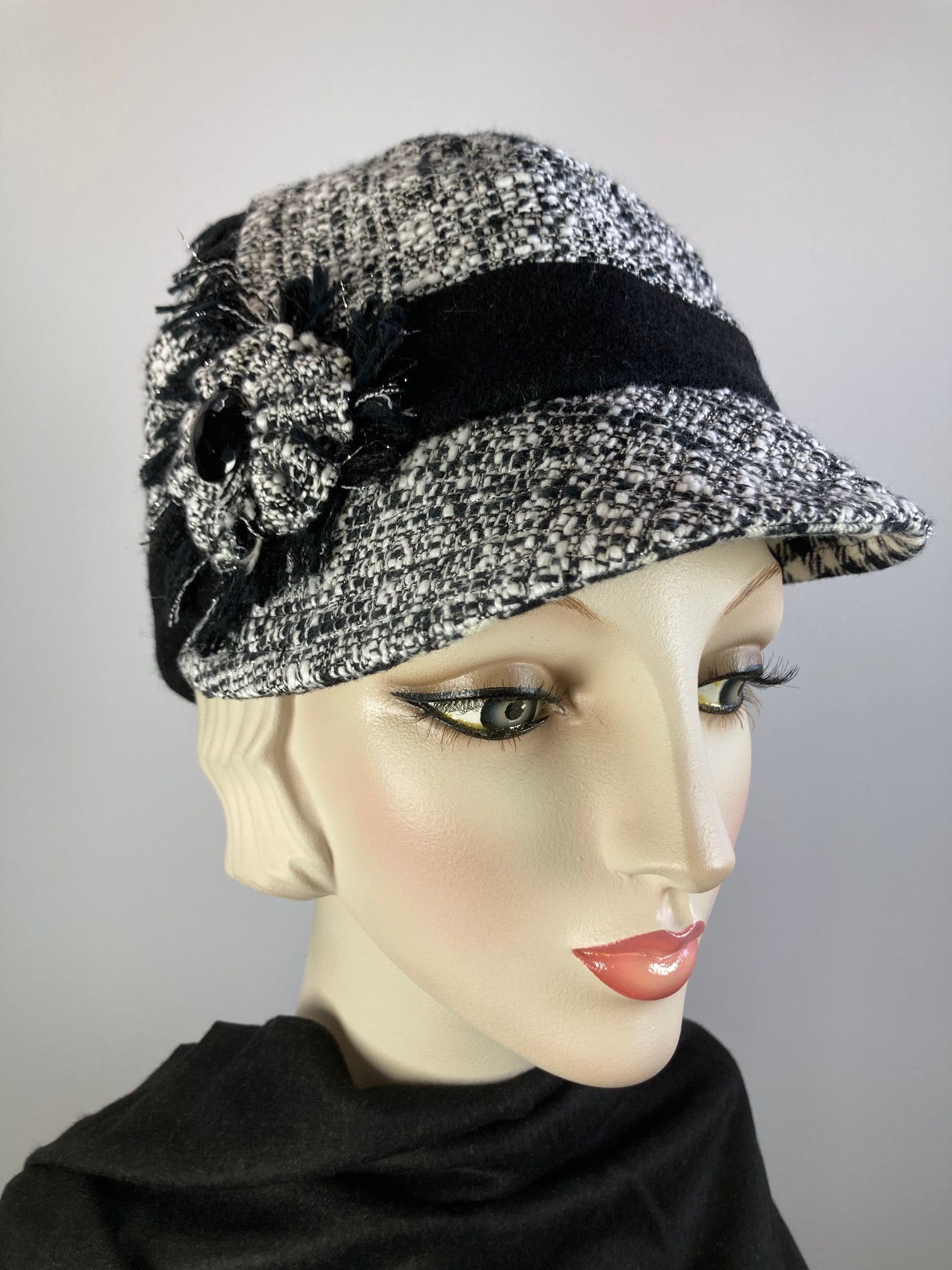 Women's Newsboy hat. Ladies baseball cap. black and white boucle fabric hat. Ladies newsboy baseball hat. Unique winter ladies visor hat.