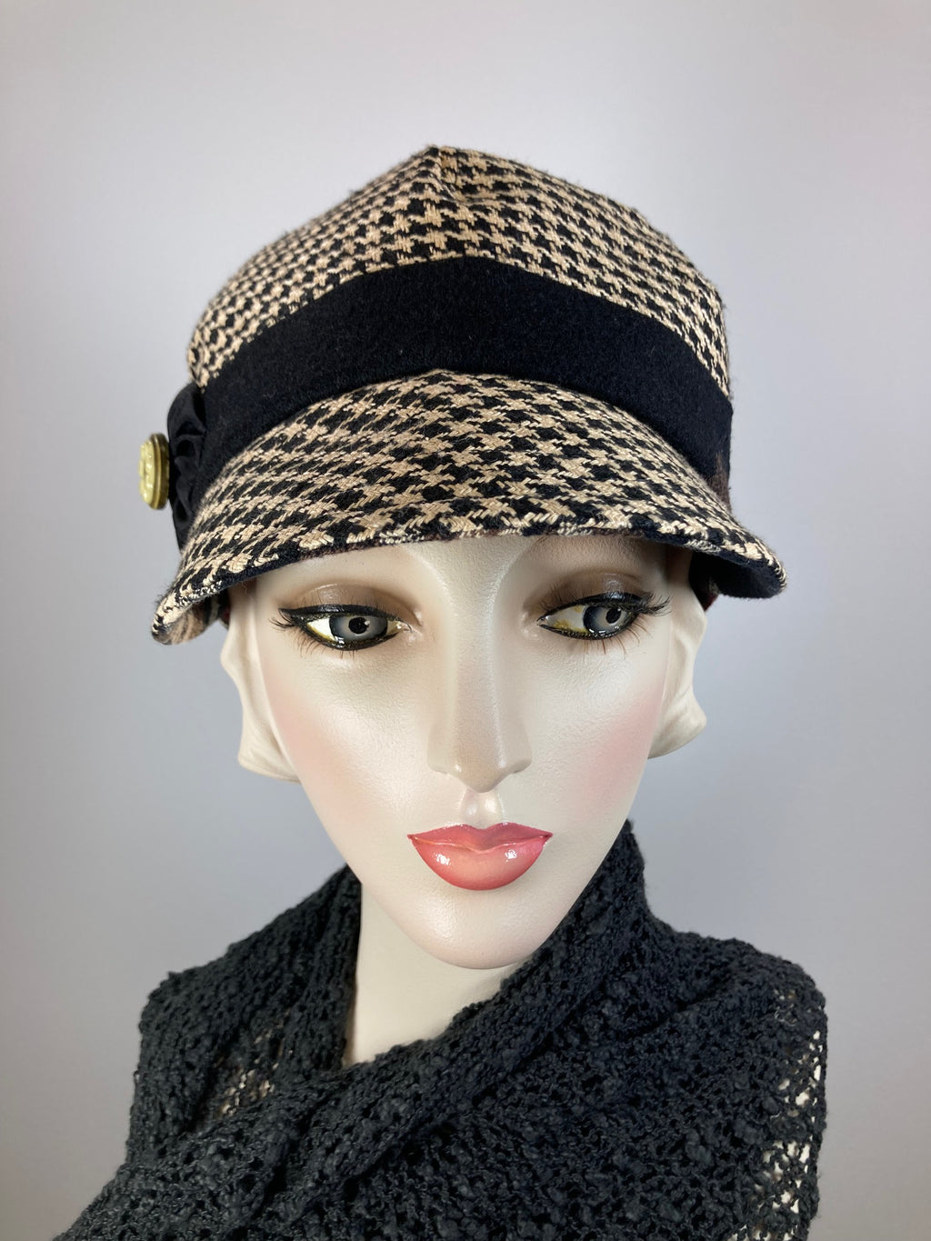 Women's winter hat baseball style. Newsboy hat Black, Ivory, Brown. Casual hat ladies. Warm comfy hat. Fabric travel hat. Ladies soft hat.