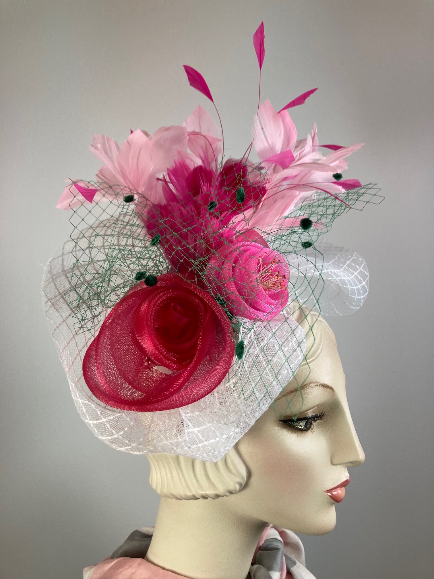 Fancy pink green fascinator hat for women. Medium cocktail hat. Tea party headpiece. Kentucky Derby Headband fascinator. KY Oaks fascinator