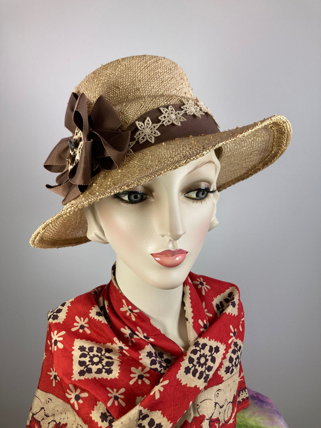 Natural knotted straw medium brim hat. Summer sun Hat. Vintage vibe ladies hat. Neutral women's summer hat. One of a kind symmetrical hat.