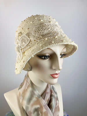 Women's 1920s Cloche Style Hat. Summer Straw Hat. Natural Straw Cloche. Women's Summer Hat. Beach Hat. Ladies Cloche. Neutral Straw Hat.