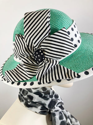 Women's Classic Green Straw Hat. Straw Hat Black and White. Green small brim hat. Handmade ladies hat Derby, occasion. Women's Church Hat.