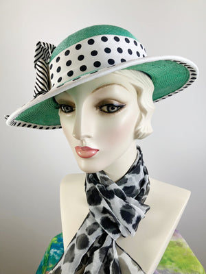 Women's Classic Green Straw Hat. Straw Hat Black and White. Green small brim hat. Handmade ladies hat Derby, occasion. Women's Church Hat.