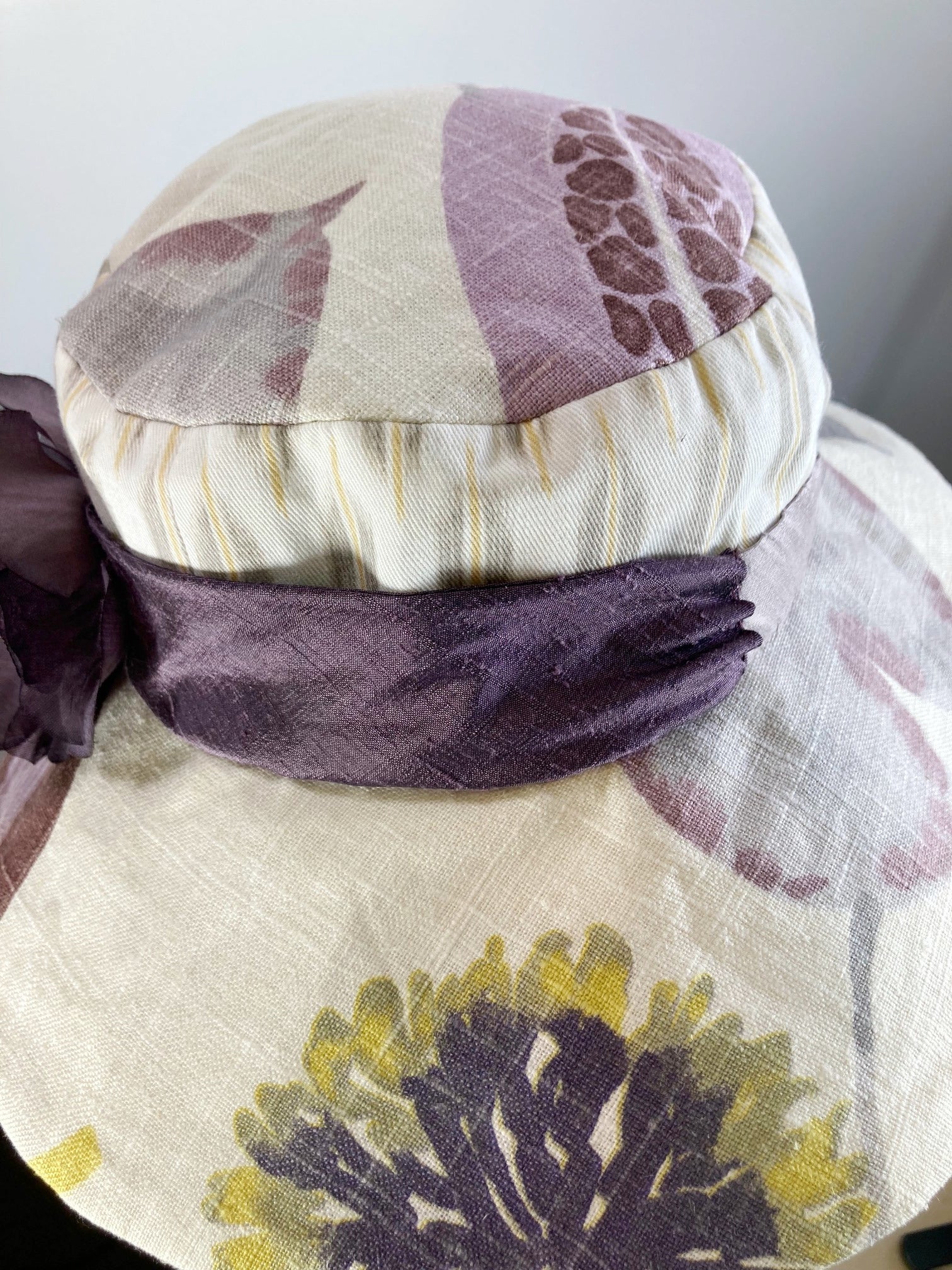 One of a kind floral sun hat. Handmade Wide Brim Women's Summer Sun Hat. Purple flower Ladies summer fabric hat. Travel brim hat.