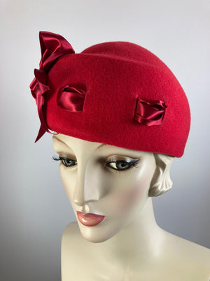 Womens Red Felted Wool Beret Hat. Structured Warm Winter Percher Hat. Classic Ladies Red Beret with Black and White Striped Bow.