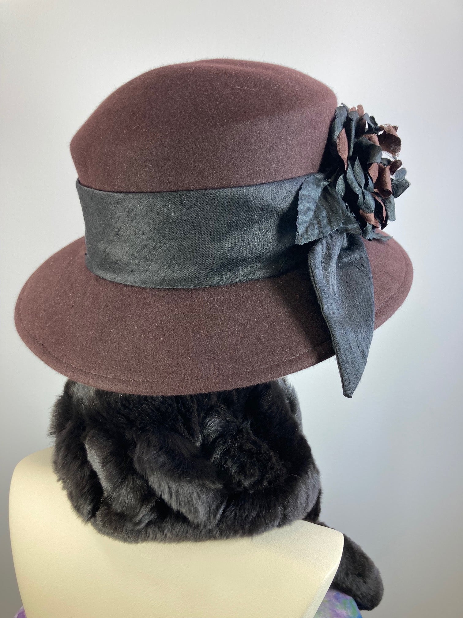 Women's Brown Mad Hatter Warm Wool Felt Hat for Winter. Ladies Winter stylish Hat, What a Great Hat. Timeless Classic brown medium brim hat