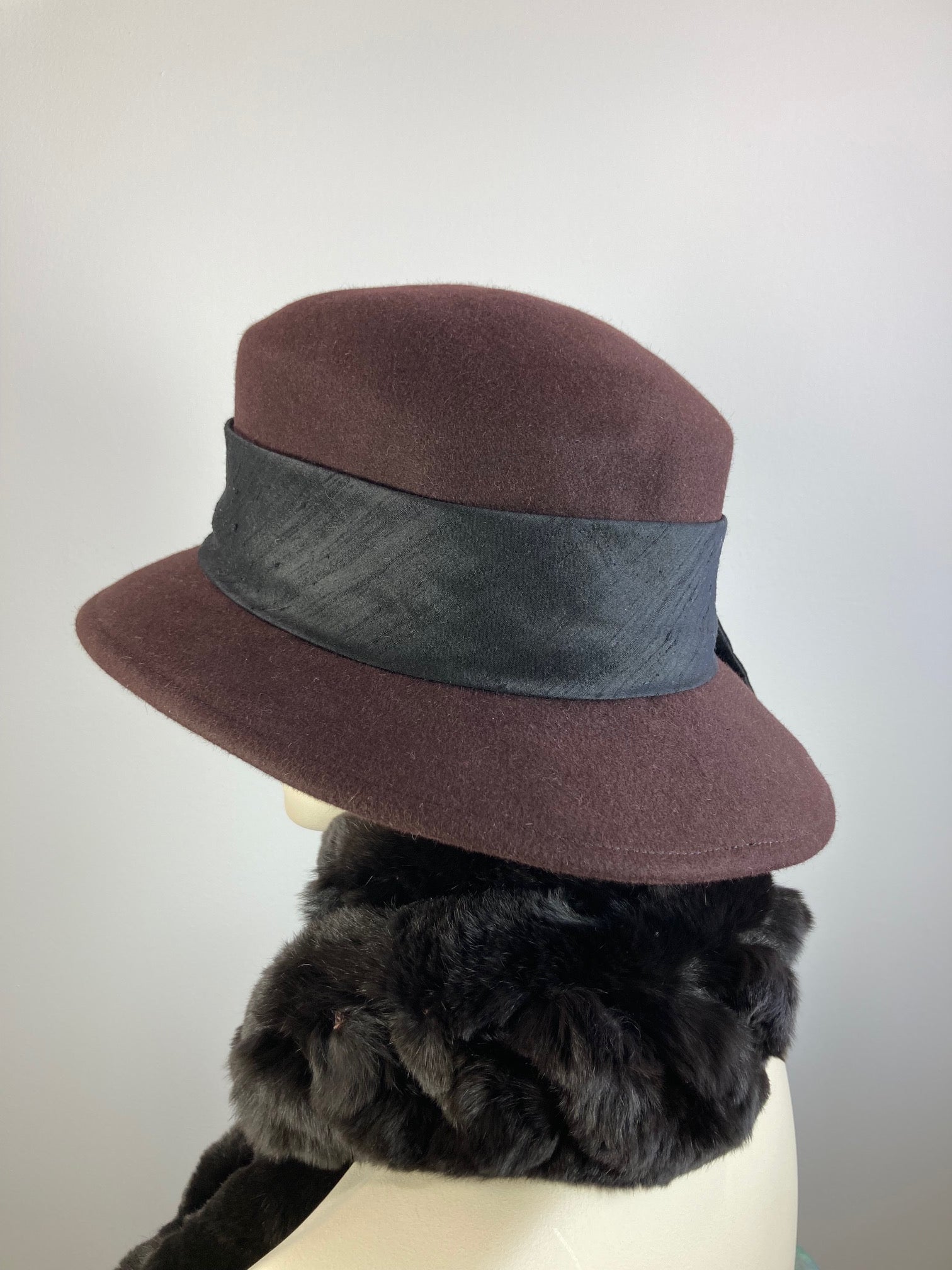 Women's Brown Mad Hatter Warm Wool Felt Hat for Winter. Ladies Winter stylish Hat, What a Great Hat. Timeless Classic brown medium brim hat