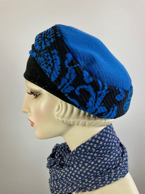 Womens Comfortable Slouchy knit blue and black Beret Hat. Boho chic casual slouch hat. Ladies travel hat. Stylish royal blue fabric hat.