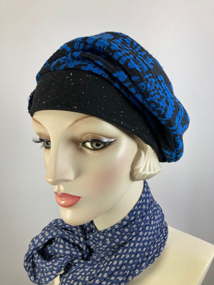 Womens Comfortable Slouchy knit blue and black Beret Hat. Boho chic casual slouch hat. Ladies travel hat. Stylish royal blue fabric hat.