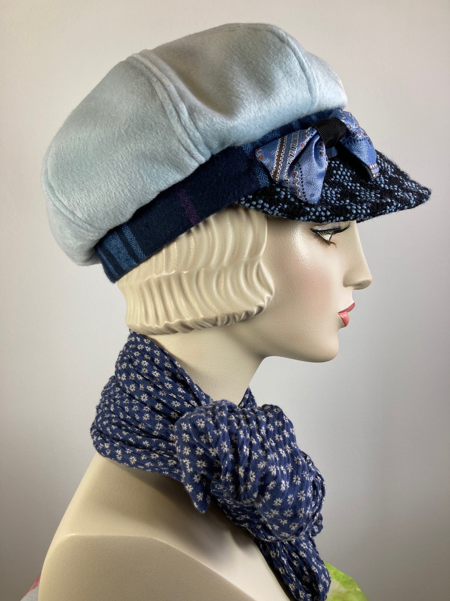Womens Blue and Black Hat. Soft Newsboy Hat. Slouchy Newsboy Cap. Ladies Warm Winter Hat. Classic ladies paperboy hat. Cabbie hat women.