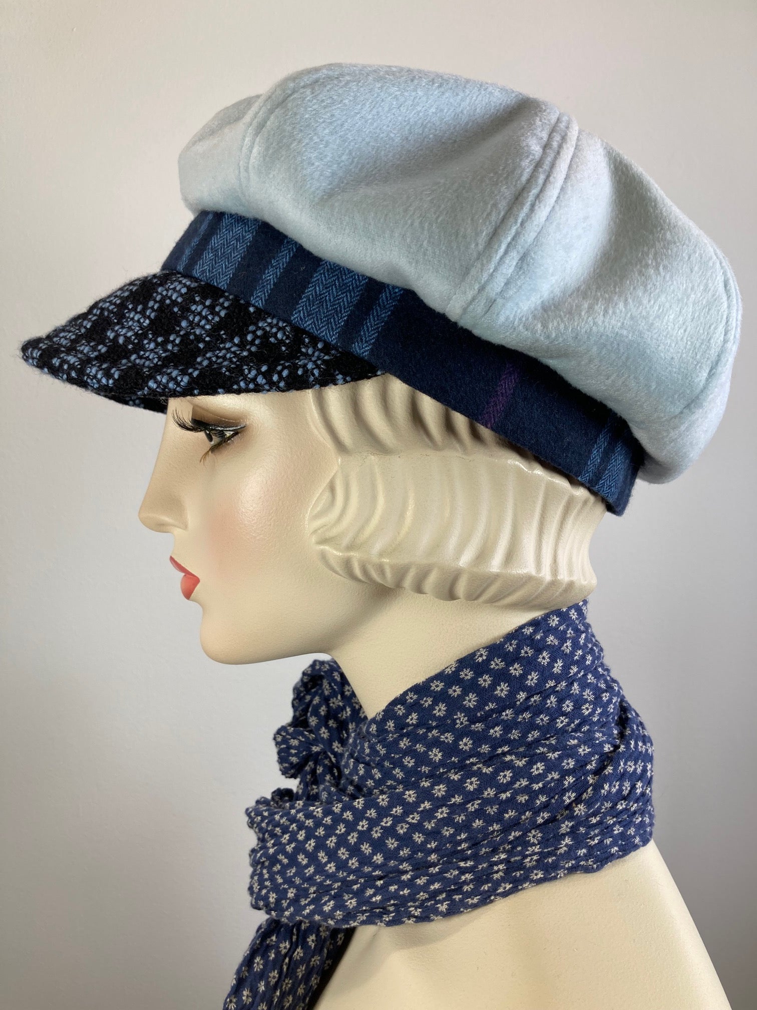 Womens Blue and Black Hat. Soft Newsboy Hat. Slouchy Newsboy Cap. Ladies Warm Winter Hat. Classic ladies paperboy hat. Cabbie hat women.