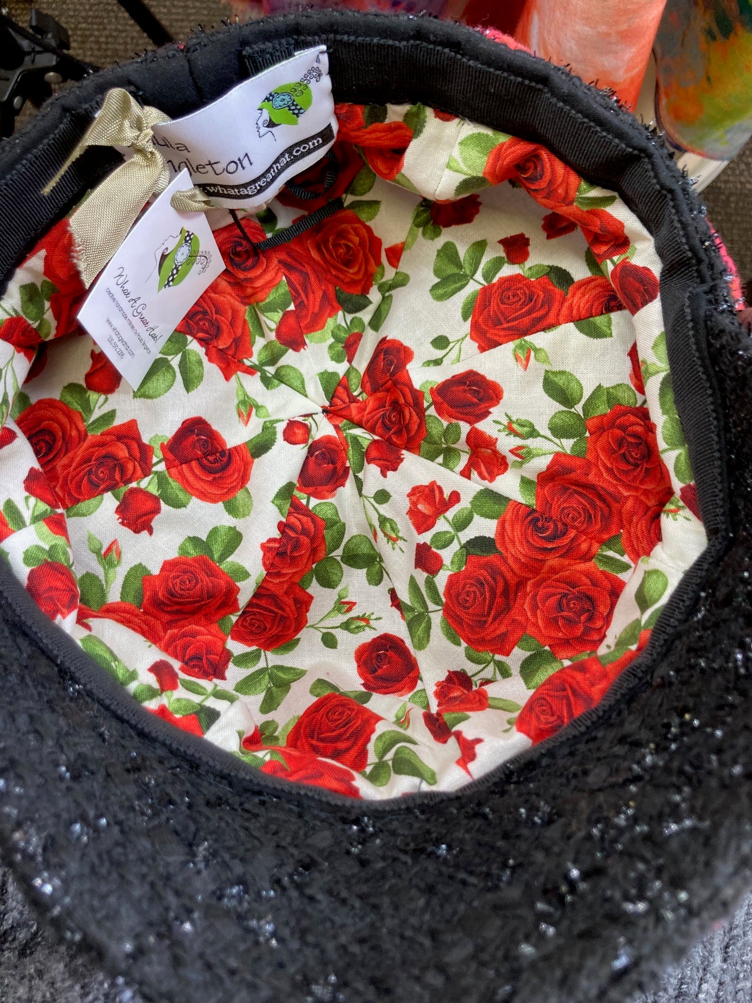 Womens Red, Gold and Black Hat. Soft Newsboy Hat. Slouchy Newsboy Cap. Ladies Warm Winter Headwear. Paperboy hat. Cabbie hat female.