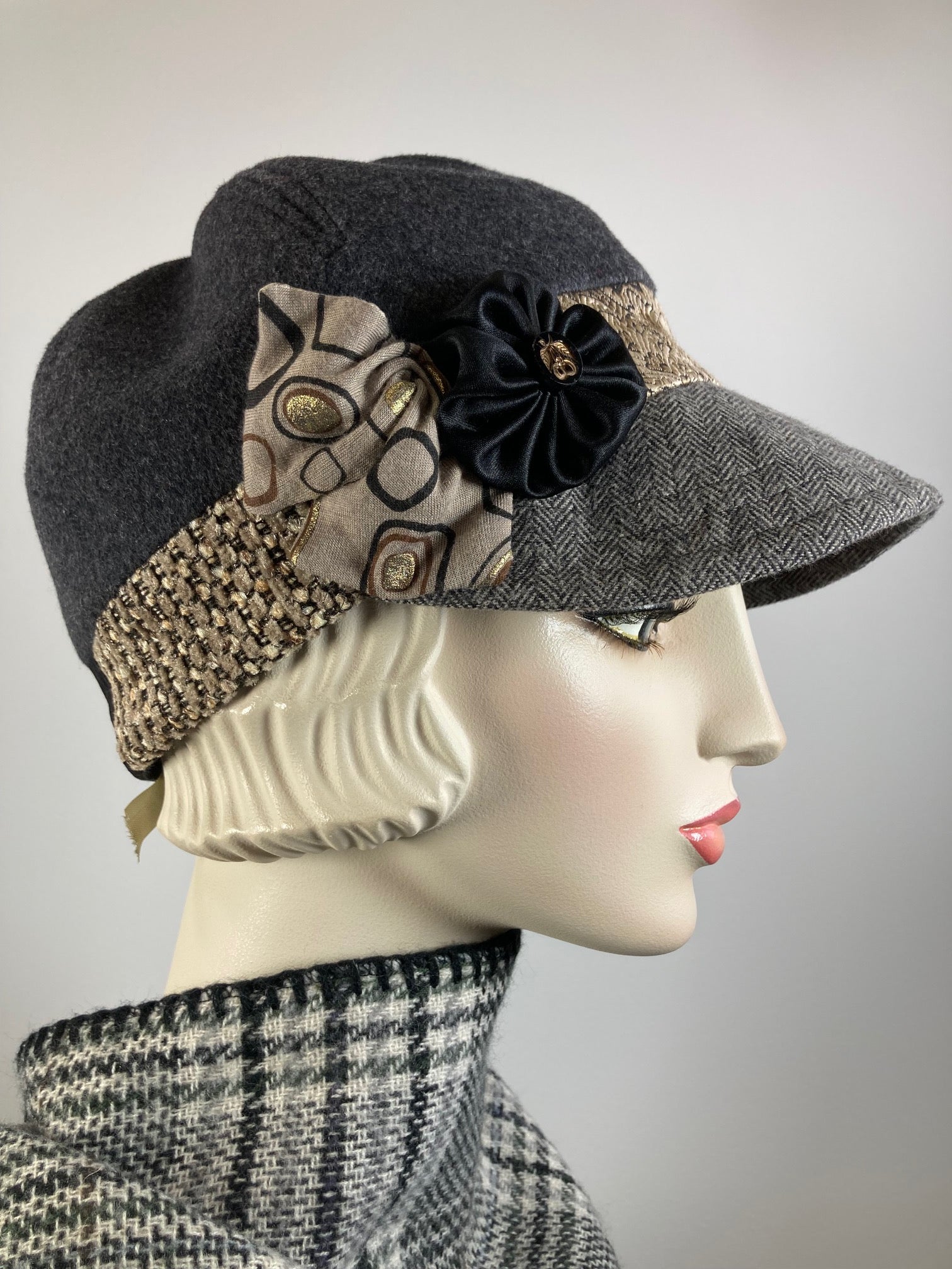 Women's winter hat newsboy baseball style in gray, Tan, Black. Casual ladies Warm comfy headwear. Female Soft Fabric travel hat.