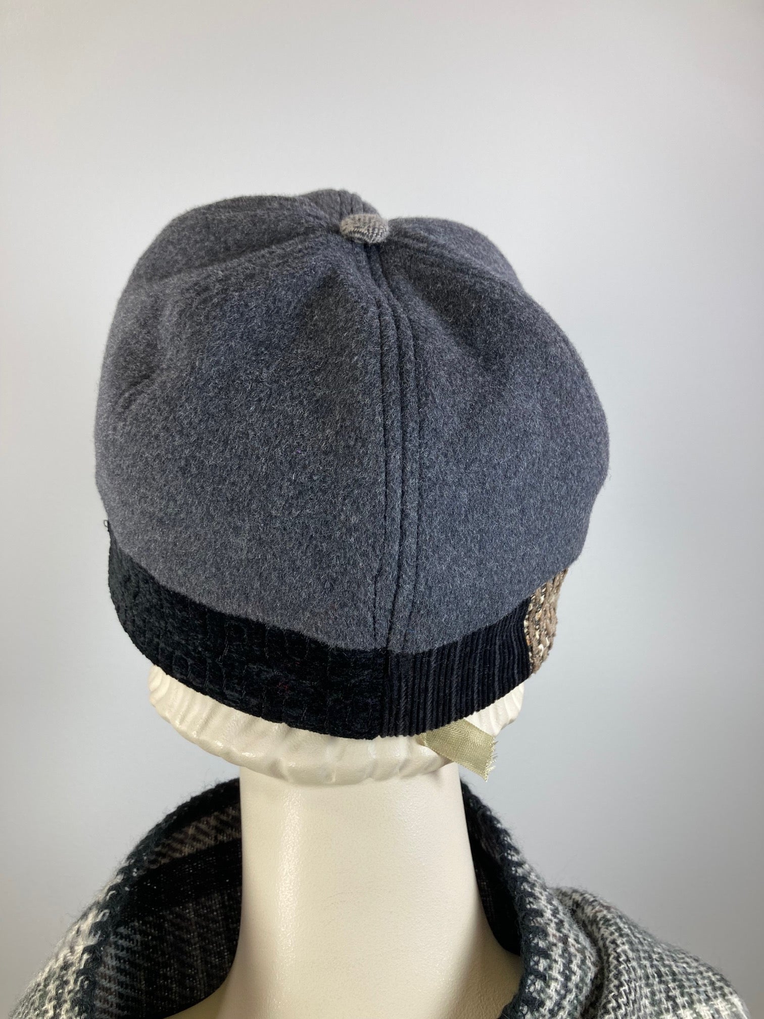 Women's winter hat newsboy baseball style in gray, Tan, Black. Casual ladies Warm comfy headwear. Female Soft Fabric travel hat.