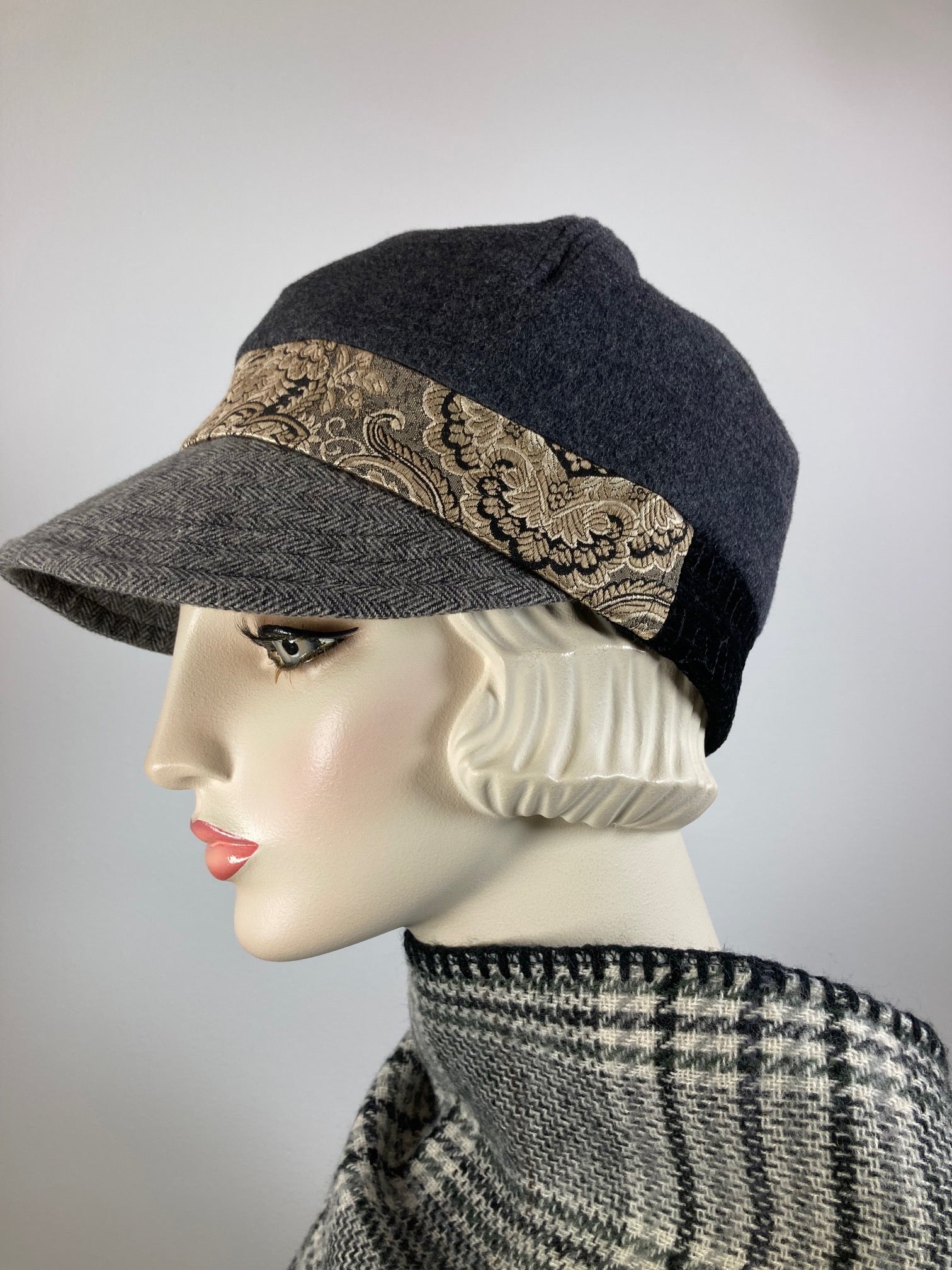Women's winter hat newsboy baseball style in gray, Tan, Black. Casual ladies Warm comfy headwear. Female Soft Fabric travel hat.