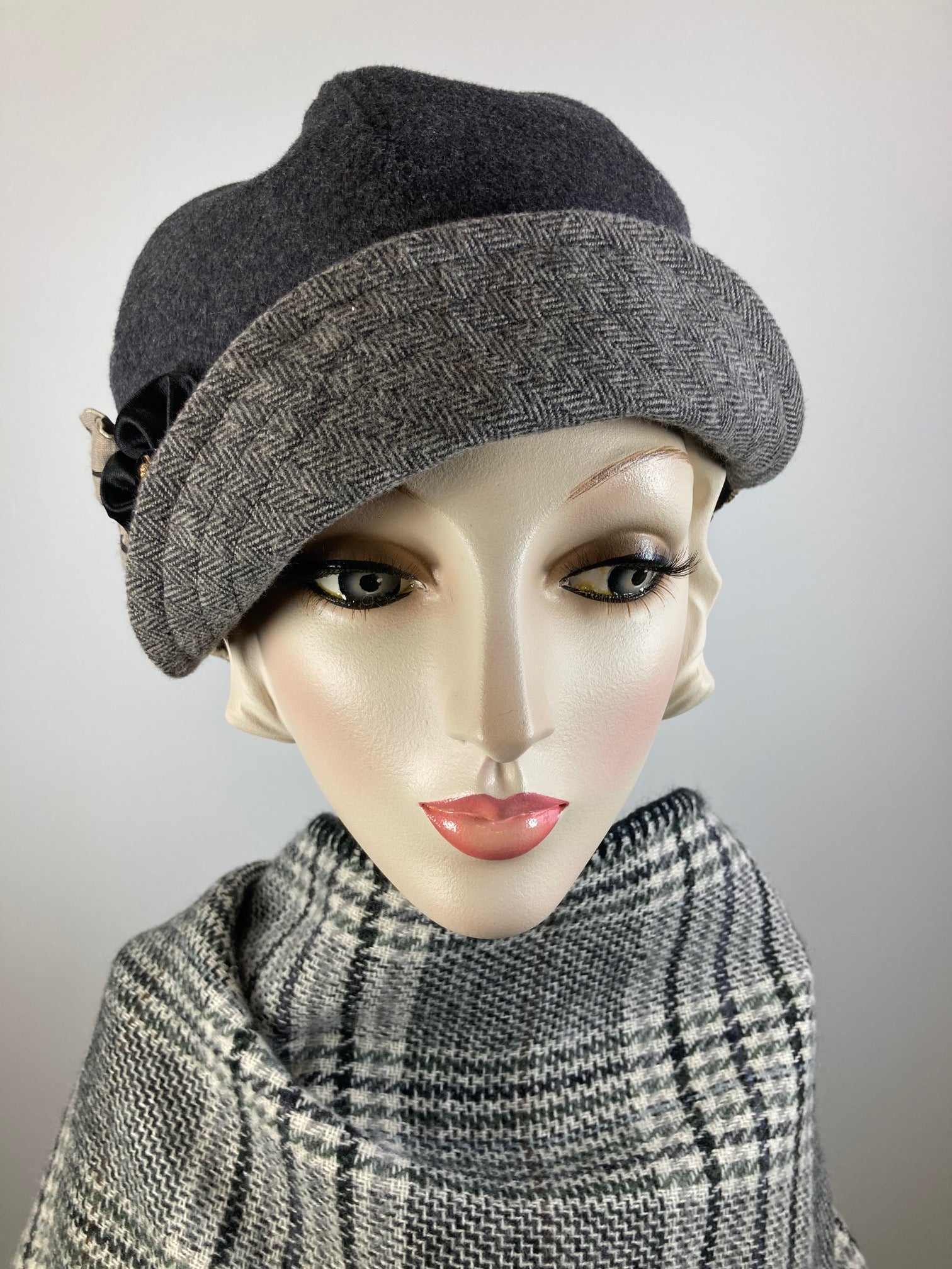 Women's winter hat newsboy baseball style in gray, Tan, Black. Casual ladies Warm comfy headwear. Female Soft Fabric travel hat.