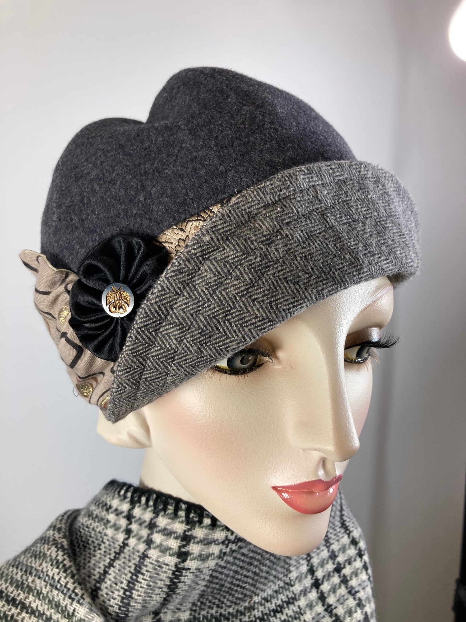 Women's winter hat newsboy baseball style in gray, Tan, Black. Casual ladies Warm comfy headwear. Female Soft Fabric travel hat.