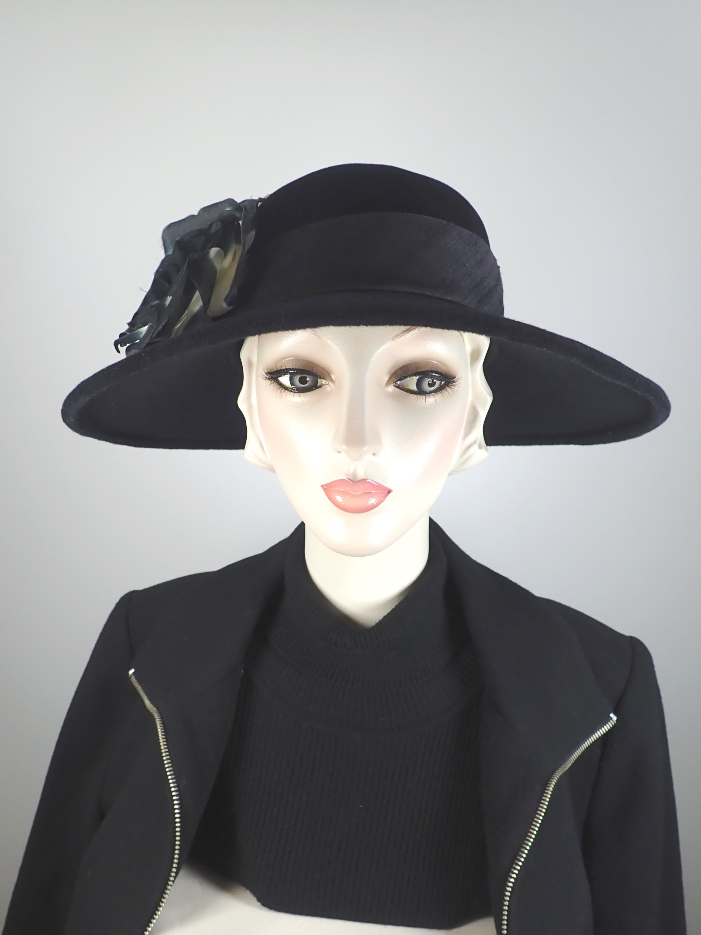 Downton Abbey hat. Ladies black 1920s style hat. Womens Wool felt brim hat. Ladies Warm Winter Hat, Womens formal statement hat.
