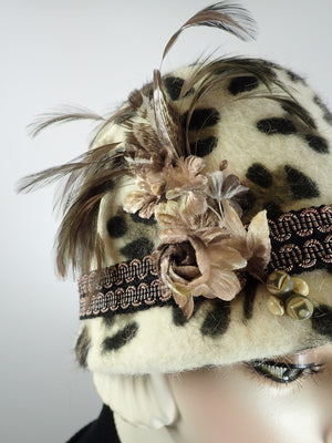 Womens 1920s Style Cloche. Womens Leopard print winter wool felt Hat. Flapper Hat. Women's fancy Bucket Hat.