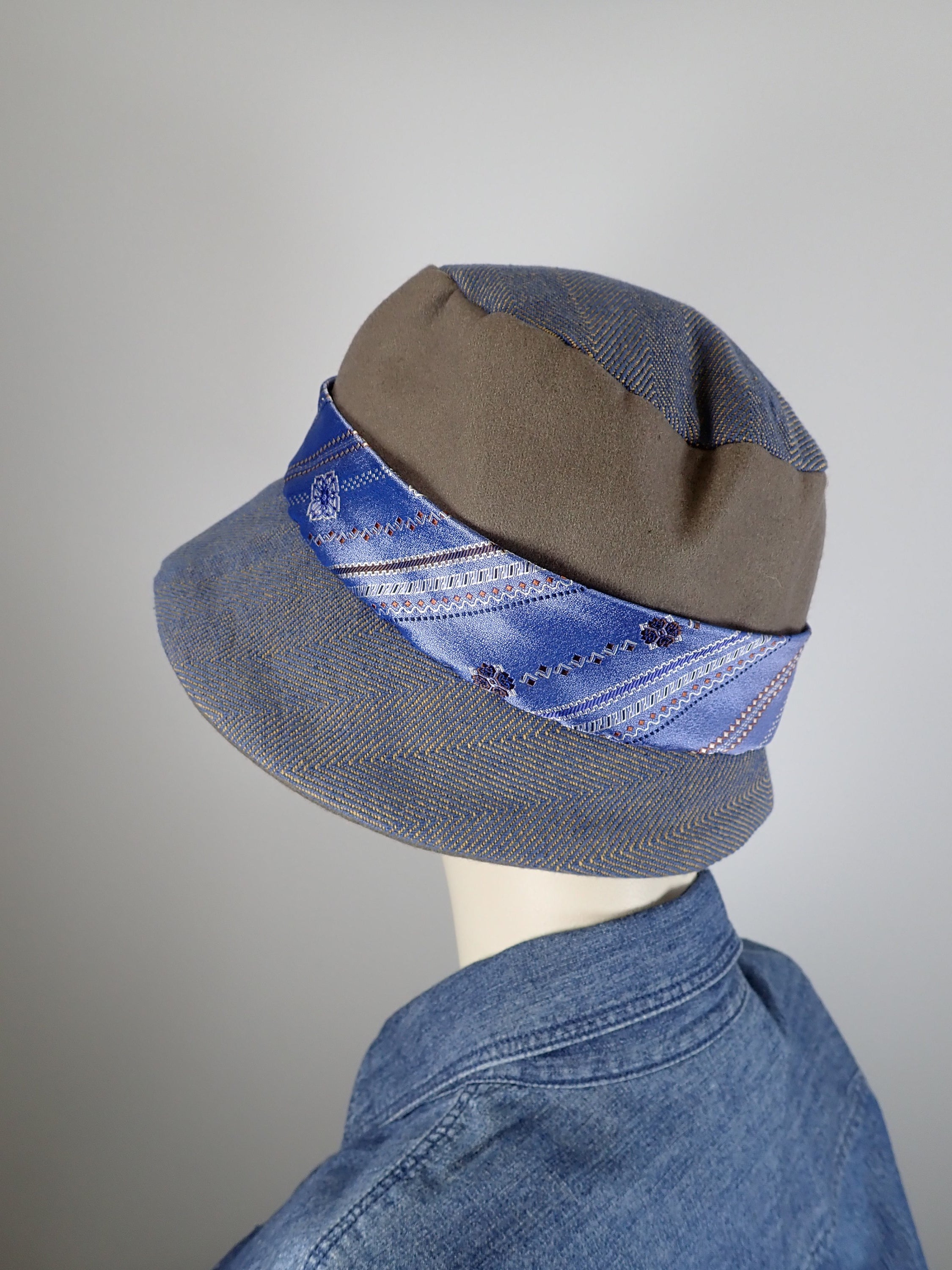 Putty Gray and Blue womens cloche hat. Warm winter wool and cotton cloche. Vintage inspired bucket hat. Womens small travel hat.