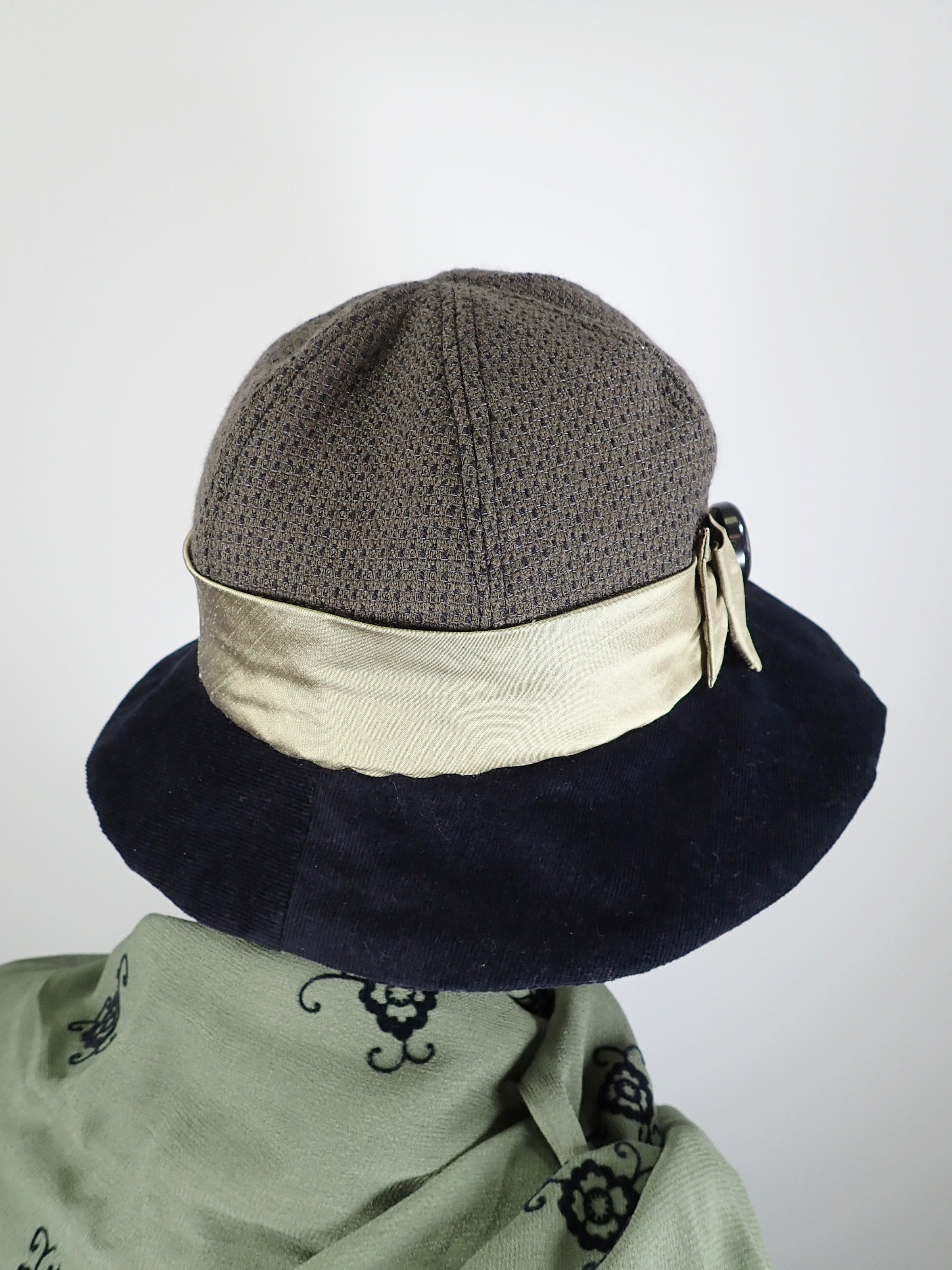 Slow Fashion Hat. Black olive medium brim Downton Abbey hat. Womens Miss Fisher cloche.  Classic brim hat.