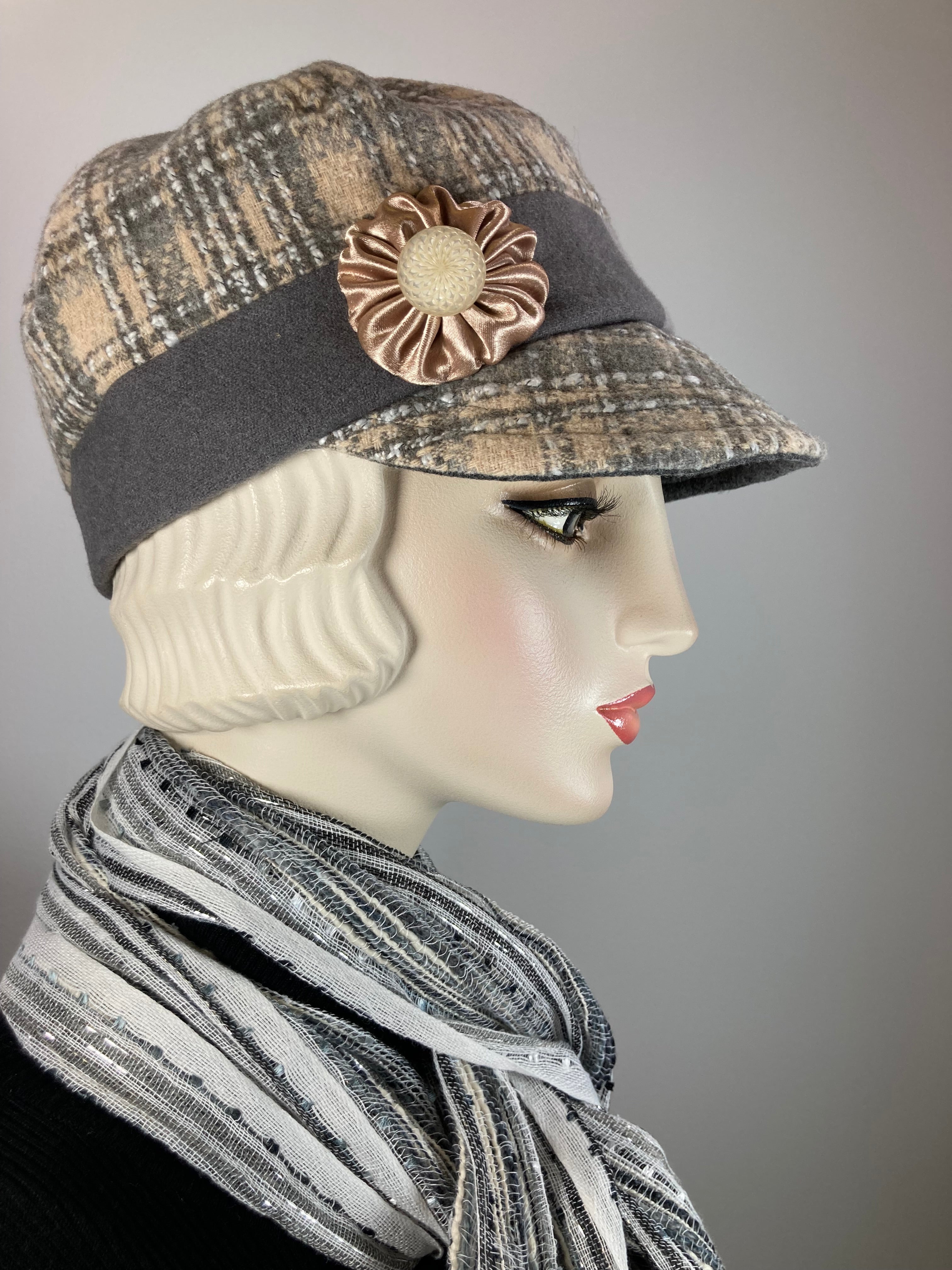 Women's winter hat baseball style. Newsboy hat beige and gray. Casual hat ladies. Warm comfy hat. Stylish fabric hat. Ladies soft hat.