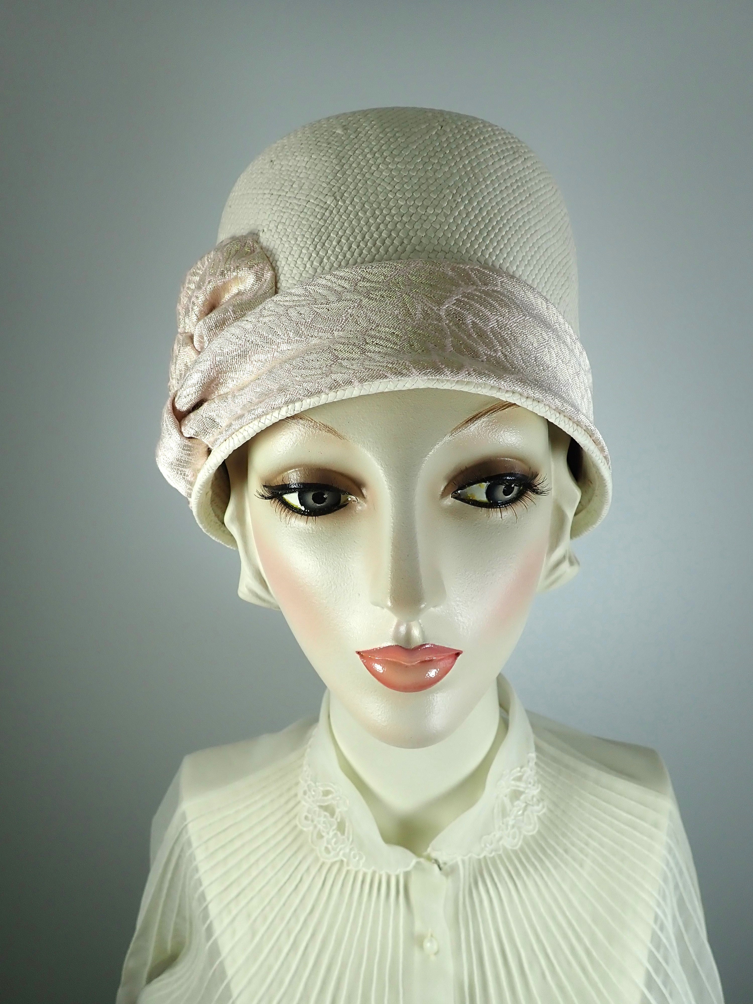 Womens 1920s Style Cloche. Ivory straw 1920s Hat. Womens Summer