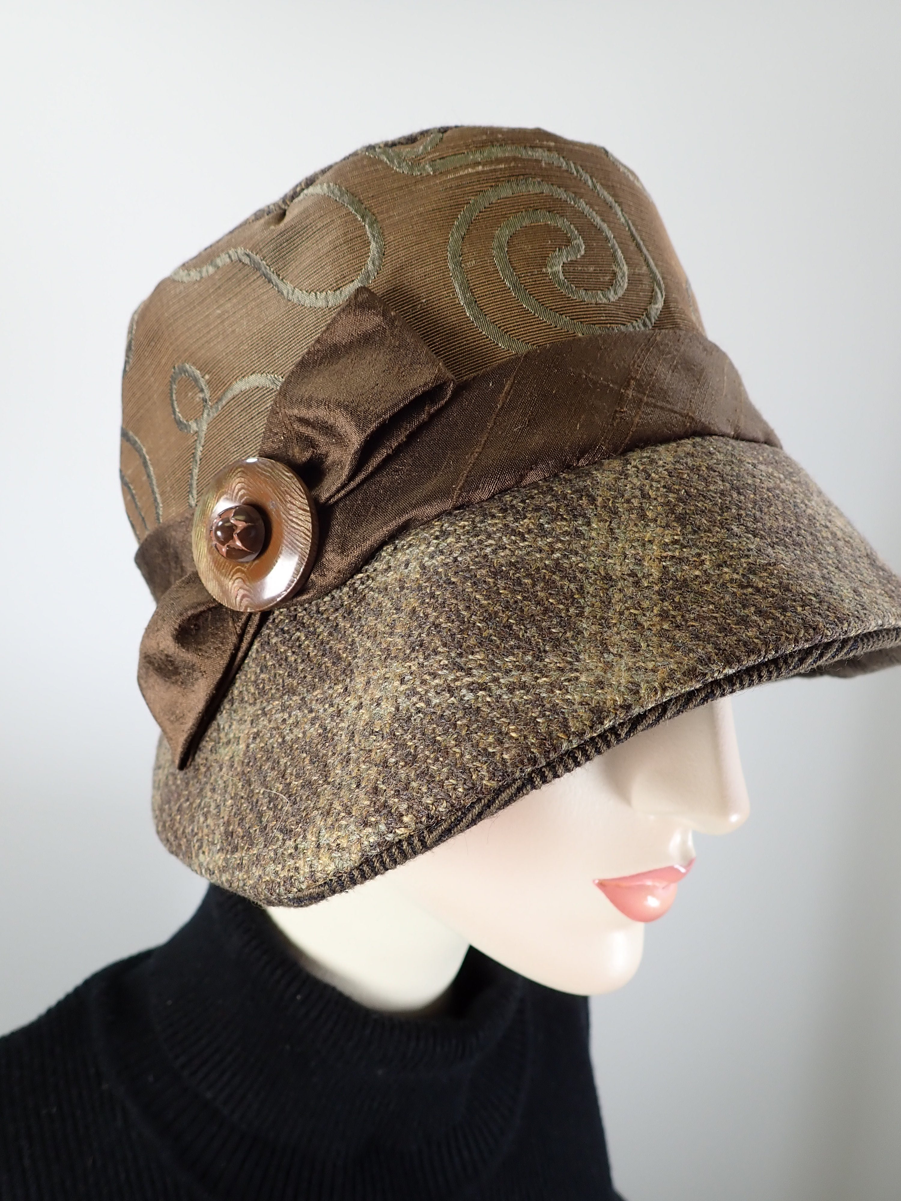 Womens 1920s Style Cloche. Brown 1920s Hat. Womens Winter Hat. Sustainable Fabric Cloche. Flapper Hat. Women's Bucket Hat. Fancy Hat.