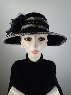 Womens Black Wool felt hat. Womens wide brim Hat Ladies Warm Winter Hat. Womens statement hat. Formal black hat