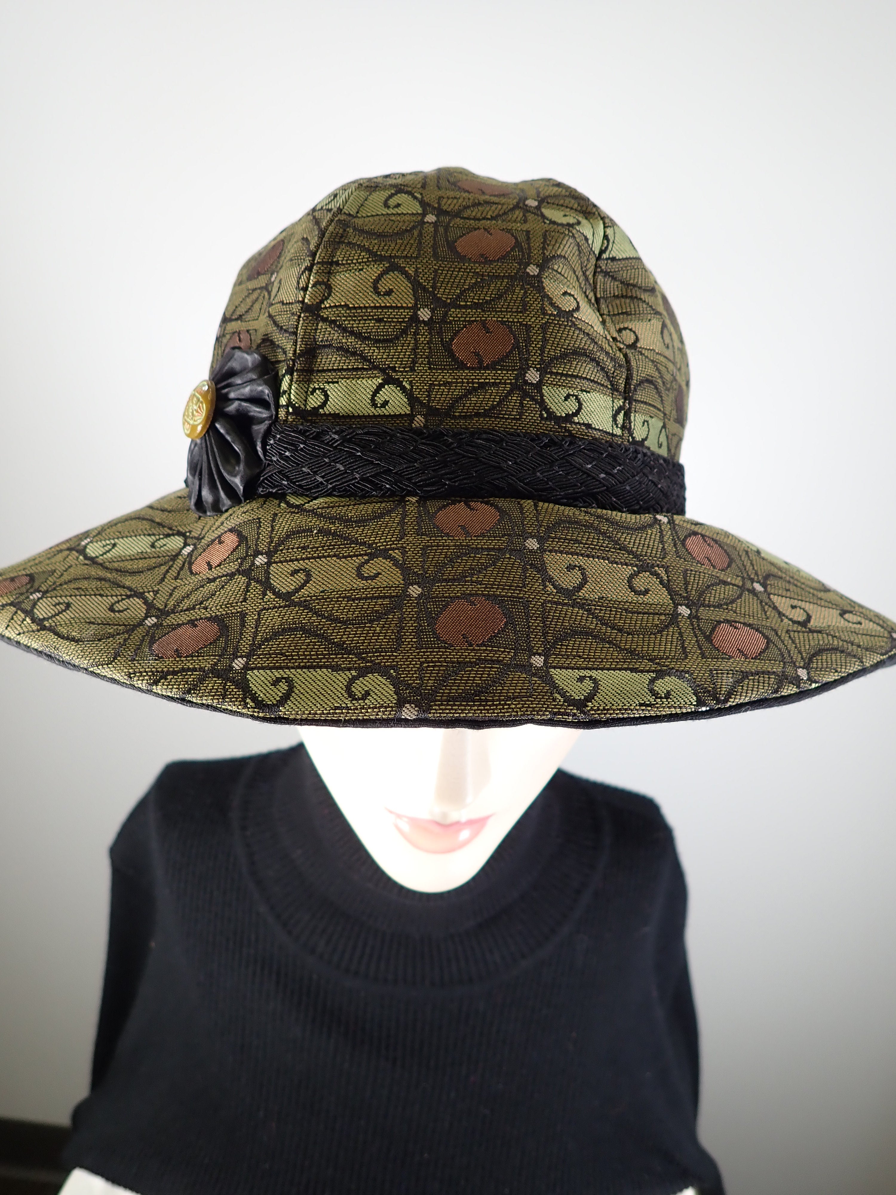Slow Fashion Hat. Downton Abbey hat. Medium brim ladies hat. Womens water resistant hat. Green copper black womens hat.