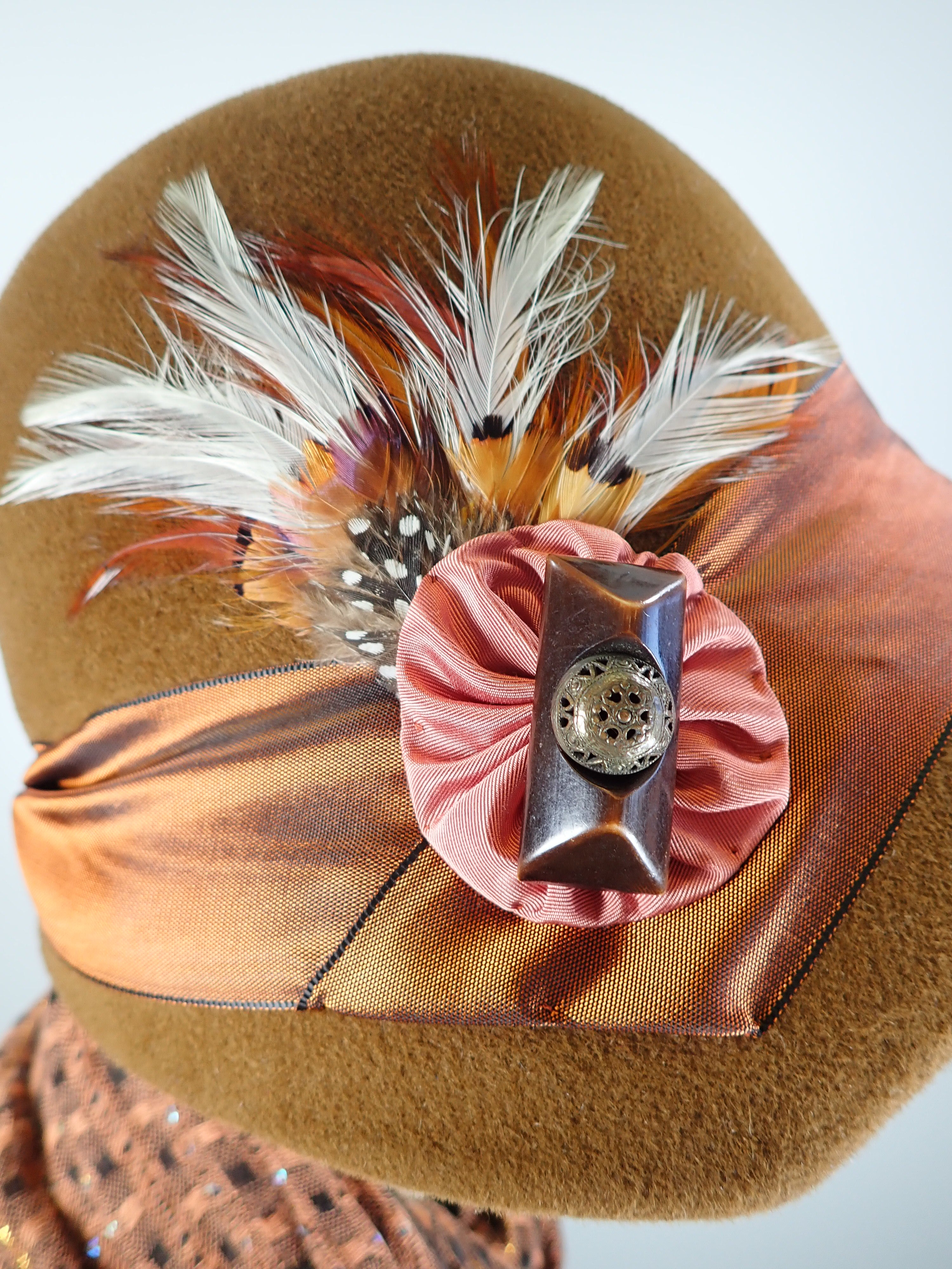 Womens rusty brown cloche felt hat. Classic 1920s style Hat. Downton Abbey hat. Ladies stylish Flapper Hat. Retro hat women.