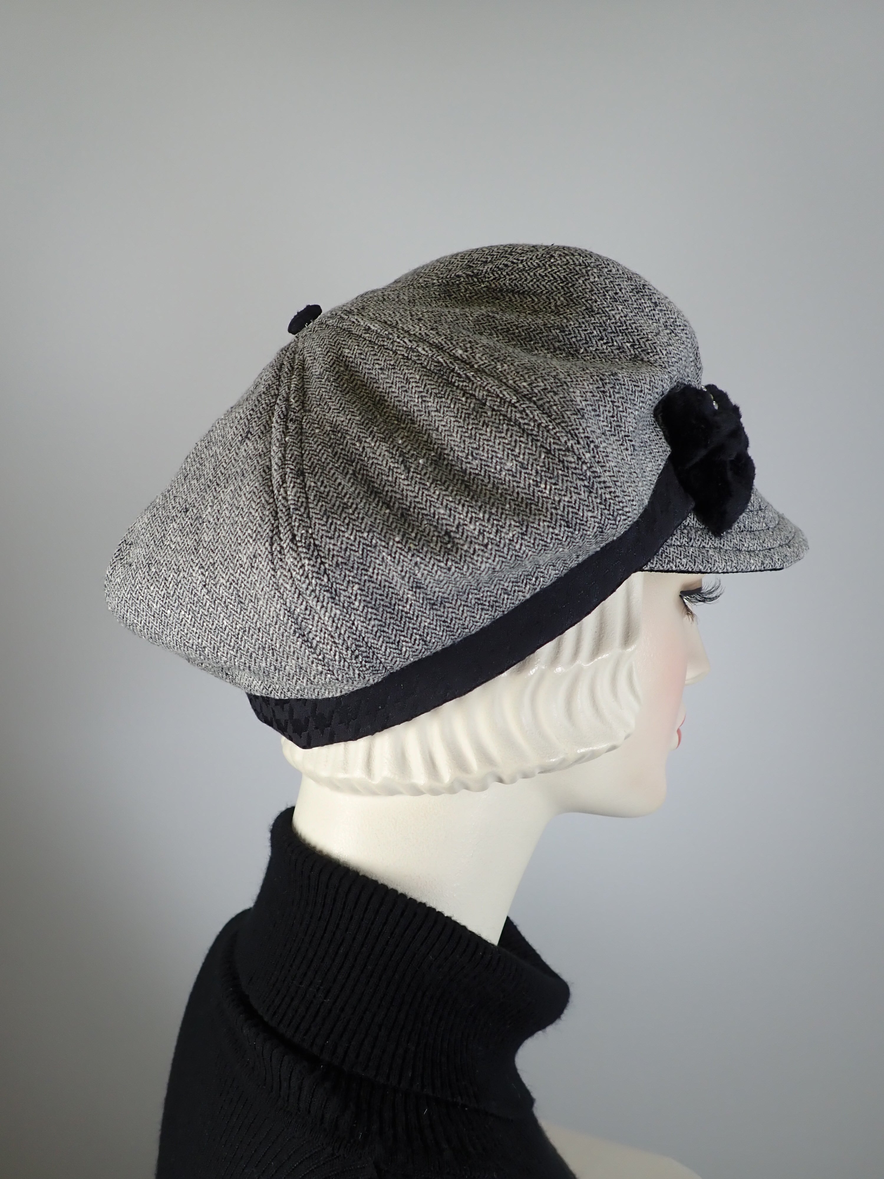 Womens Gray Hat. Soft Newsboy Hat. Slouchy Newsboy Cap. Ladies Warm Winter Hat. Sustainable fashion hat. Neutral Eco friendly hat.