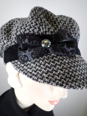 Womens Gray Black Hat. Soft Newsboy Hat. Slouchy Newsboy Cap. Ladies Warm Winter Hat. Wool fashion hat. Neutral apple hat.