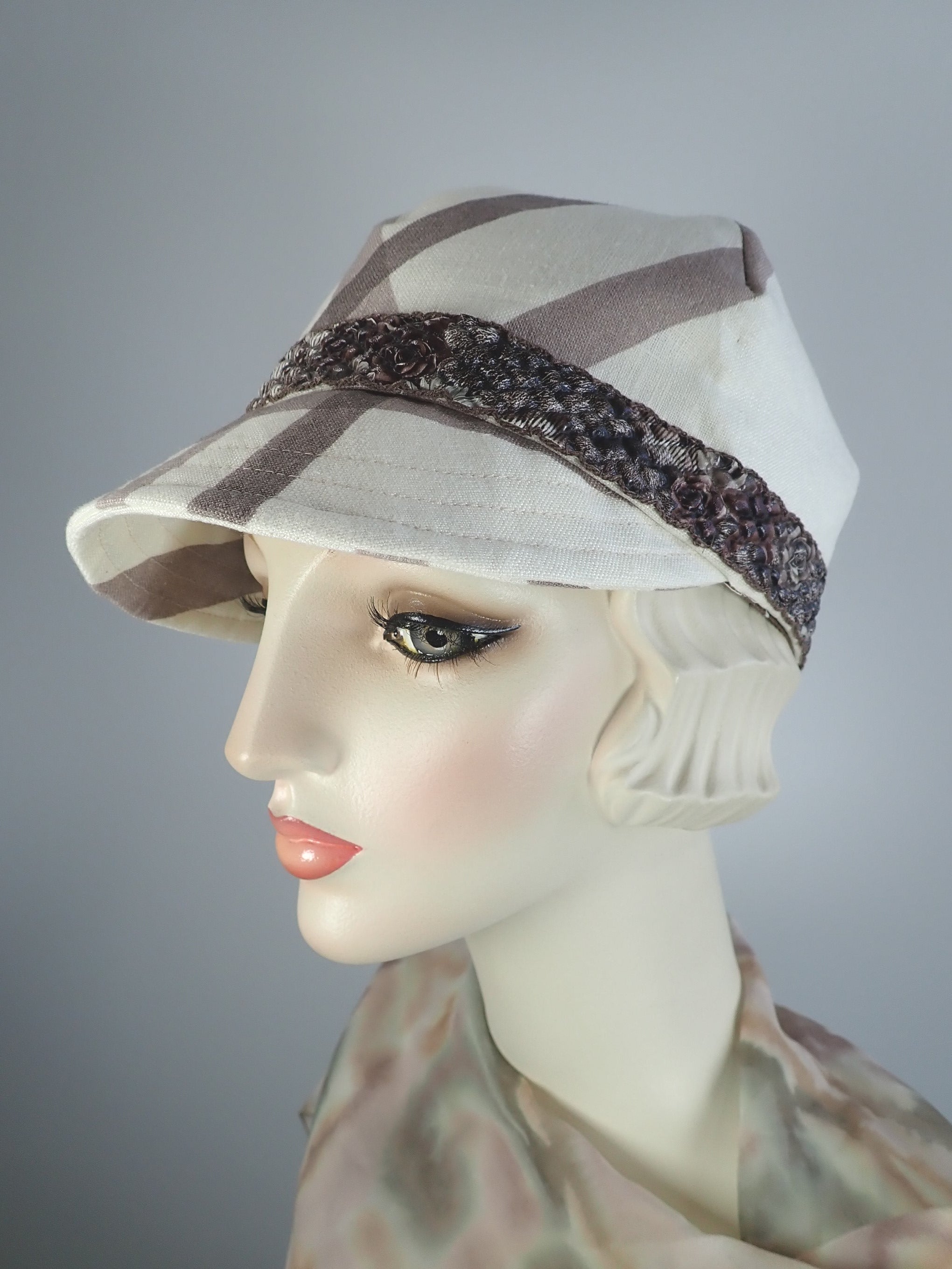 Womens cool linen ivory and brown baseball cap. Summer newsboy Travel hat. Sustainable fabric hat. Casual neutran hat