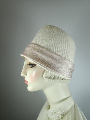 Womens 1920s Style Cloche. Ivory straw 1920s Hat. Womens Summer Hat. Flapper Hat. Women's Fancy Bucket Hat.